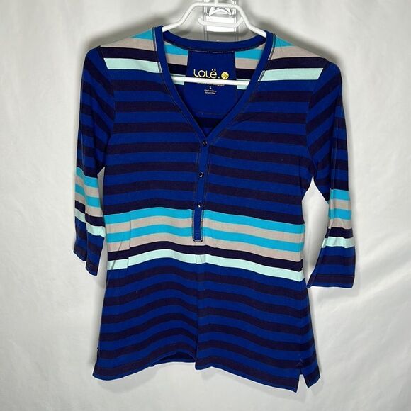 Beautiful Lole sweater - Picture 1 of 3